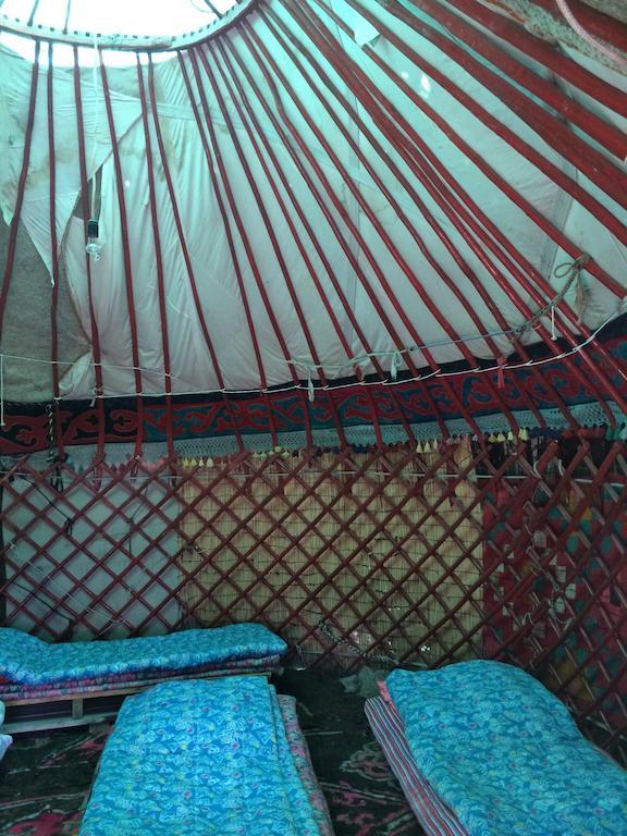 ホテル Arista Yurt Camp カラコル 部屋 写真